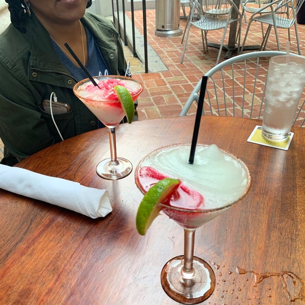 Zinc Bistro & Wine Bar Cocktail Bar