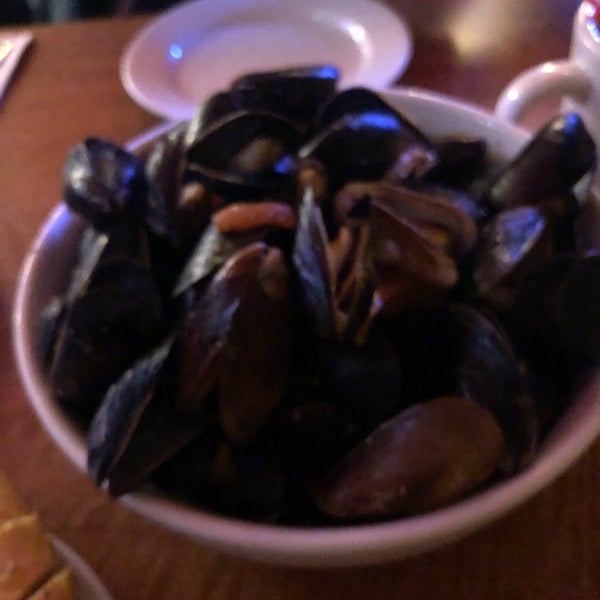 Best avocado salad and mussels yum