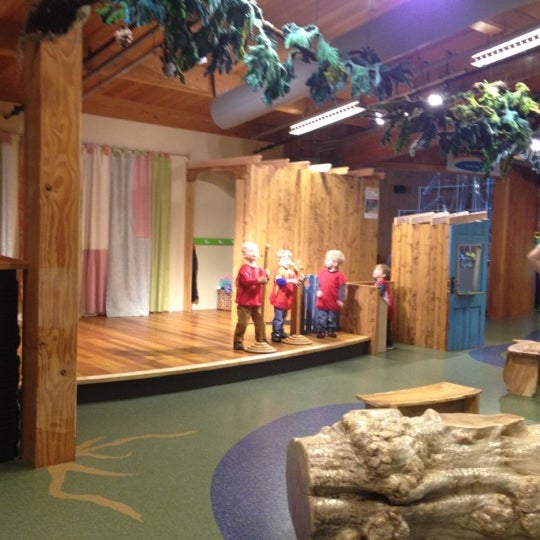 Photo taken at Hands On Childrens Museum by Genevieve C. on 11/20/2012