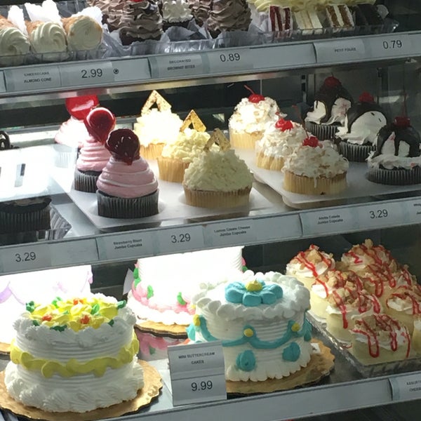 Photos at Publix 2562 Shallowford Rd NE