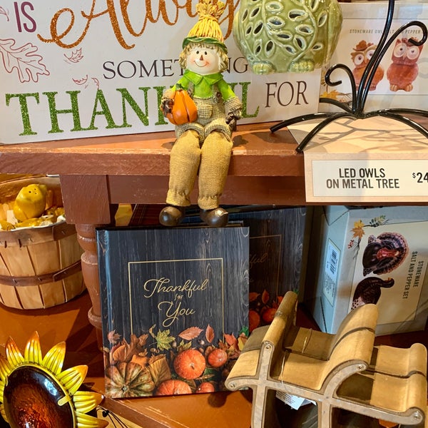 Cracker Barrel Old Country Store American Restaurant in Guntersville