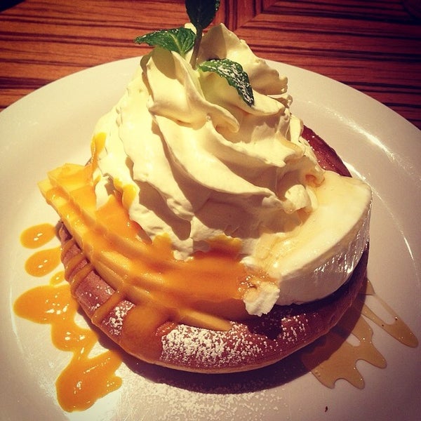 Mokuola Dexee Diner 新横浜 港北区新横浜3 4