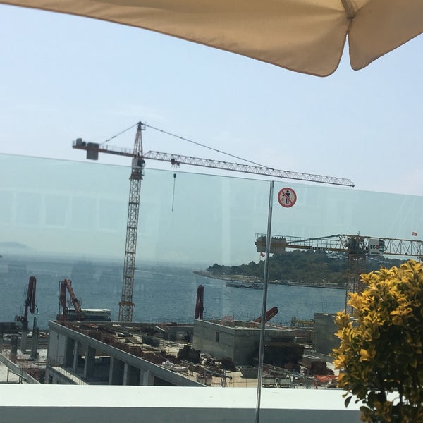 Foto diambil di Nidya Hotel Galata Port oleh Gülsüm pada 8/14/2019