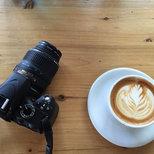 4/5/2015 tarihinde Julian G.ziyaretçi tarafından Condesa Coffee'de çekilen fotoğraf
