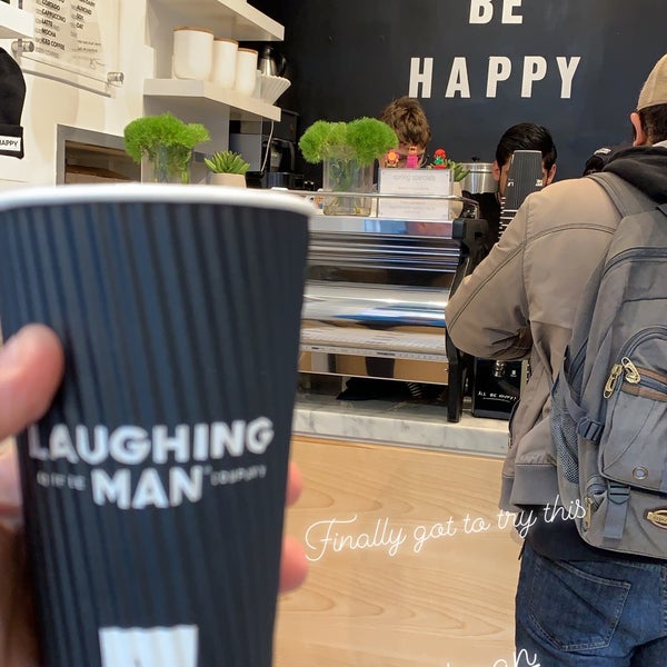 รูปภาพถ่ายที่ Laughing Man Coffee &amp; Tea โดย Ümit T. เมื่อ 5/3/2019