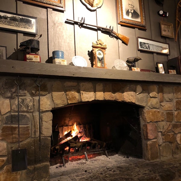 Cracker Barrel Old Country Store 10427 E. Maysville Rd. I469 & SR 37