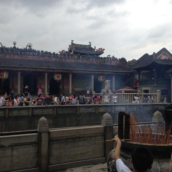 Photo taken at Zumiao (Foshan Ancestral Temple) by Takahashi K. on 4/30/2013