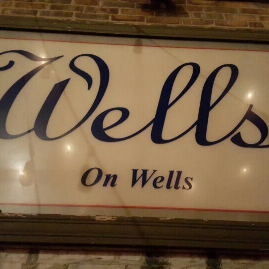 Foto tirada no(a) Wells on Wells por Imrana Z. em 2/21/2016