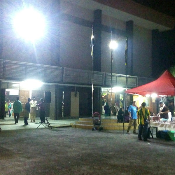 Fotos En Sekolah Menengah Sains Raja Tun Azlan Shah Bandar Taiping Perak