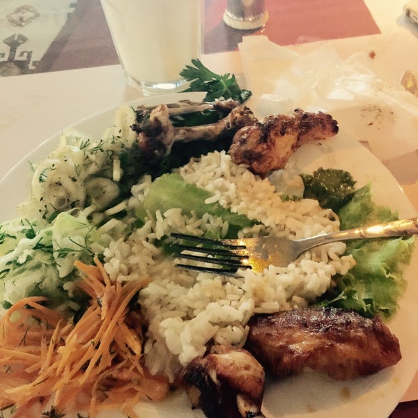 6/20/2015 tarihinde Faruk A.ziyaretçi tarafından Laila Restaurant &amp; Night Club'de çekilen fotoğraf