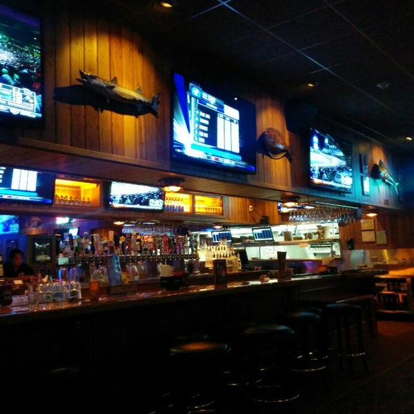 photos at miller s ale house commack restaurant