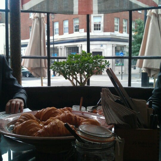 Tomtom Coffee House 39 tips