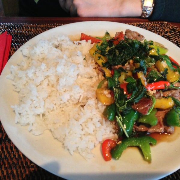 Wok beef with jasmine rice. Very average