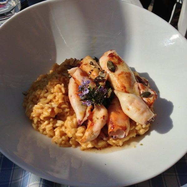 Risotto with pumpkin and squids