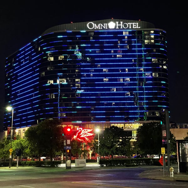 Das Foto wurde bei Omni Dallas Hotel von Christopher S. am 9/10/2021 aufgenommen
