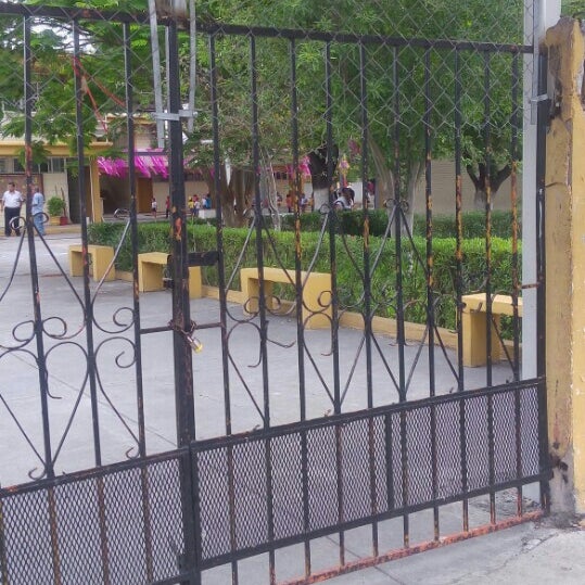 Fotos En Escuela Primaria Gabriela Mistral San Nicolas De Los Garza Nuevo Leon