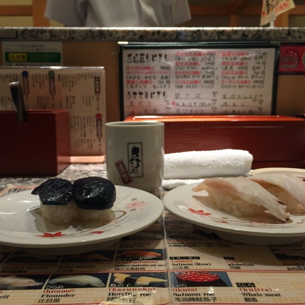 Foto scattata a Sushi Bar Yasuda da Meen il 3/9/2015