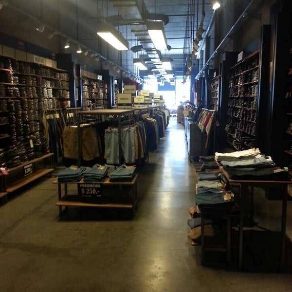 Levi's Store - Villa Crespo - Buenos Aires, Buenos Aires C.F.