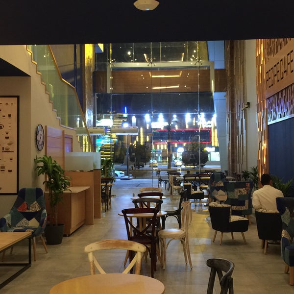 8/18/2017 tarihinde Mohammed A.ziyaretçi tarafından RECIPE Café'de çekilen fotoğraf