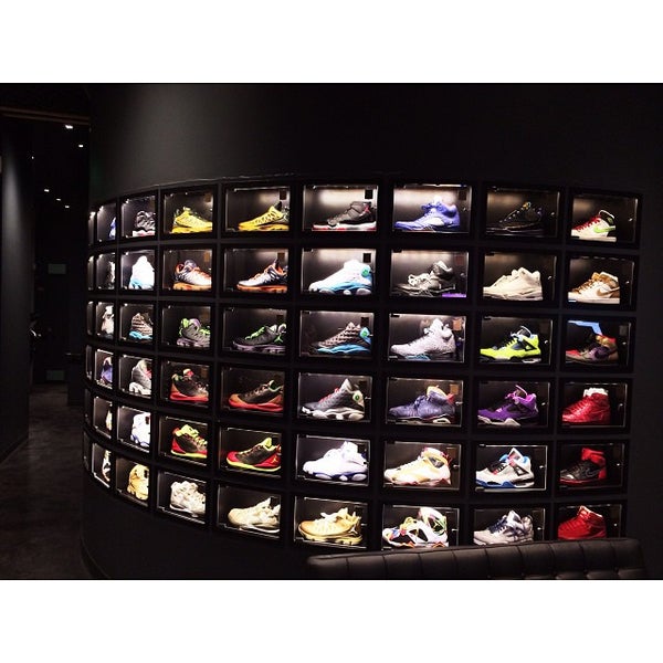 10/26/2013에 Gheren V.님이 Nike Vault에서 찍은 사진