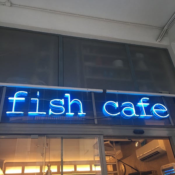 Photo prise au Fish Cafe par Erik P. le9/2/2017