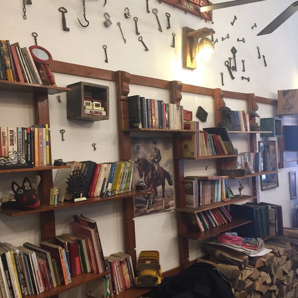 11/6/2019 tarihinde Meltem D.ziyaretçi tarafından Kirit Cafe'de çekilen fotoğraf