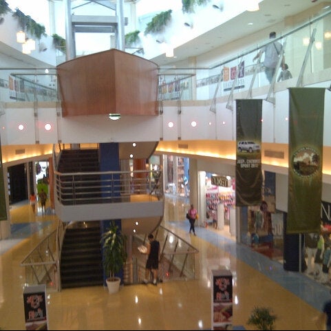 Photo taken at La Vela Centro Comercial by Rodolfo M. on 10/20/2012