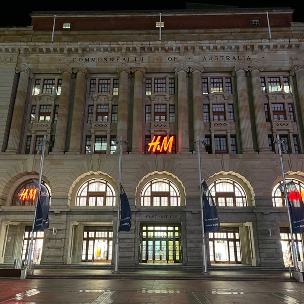 H M Perth CBD Perth WA