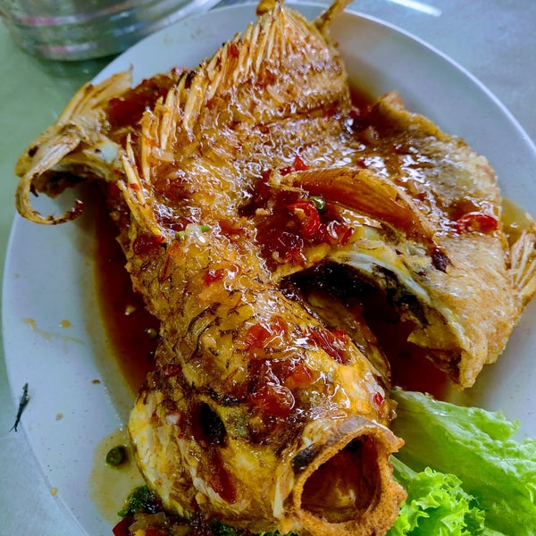 Photos At 峇眼三目 冷气 河海鲜 Bagan Samak Kedah