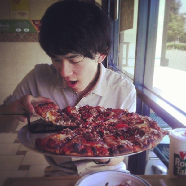 Round Table Pizza 4551 Jamboree Rd, Ste B