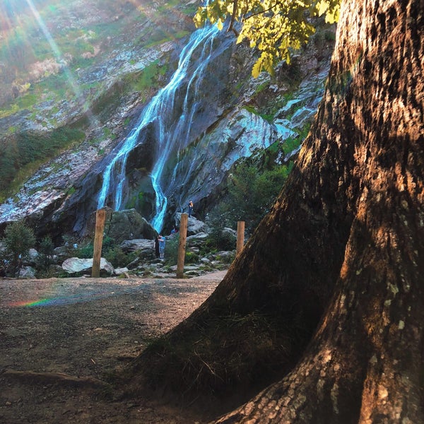 9/14/2019에 AbdulrahmaN ..님이 Powerscourt Waterfall에서 찍은 사진