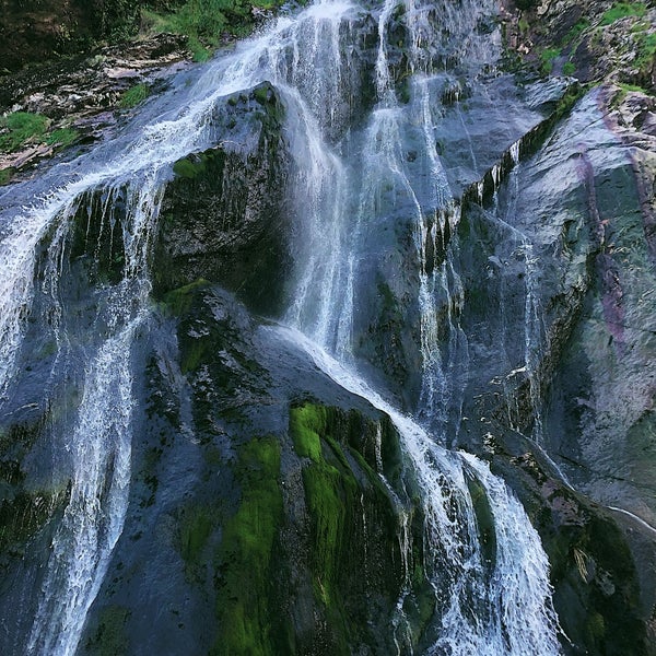 9/14/2019에 AbdulrahmaN ..님이 Powerscourt Waterfall에서 찍은 사진