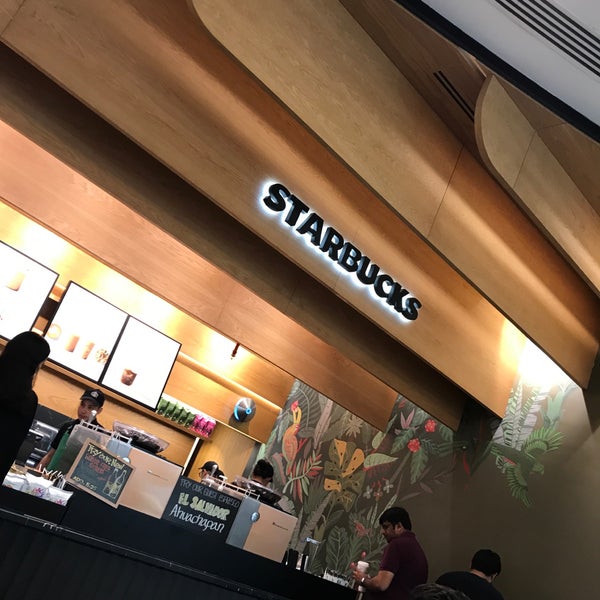 3/23/2019에 ♋️ ALDOSSARY A.님이 Starbucks에서 찍은 사진