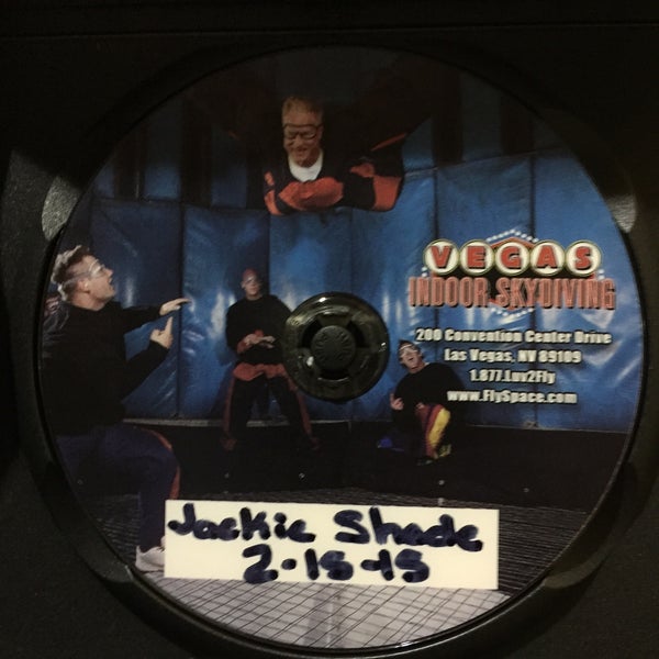 2/16/2015にJackie S.がVegas Indoor Skydivingで撮った写真