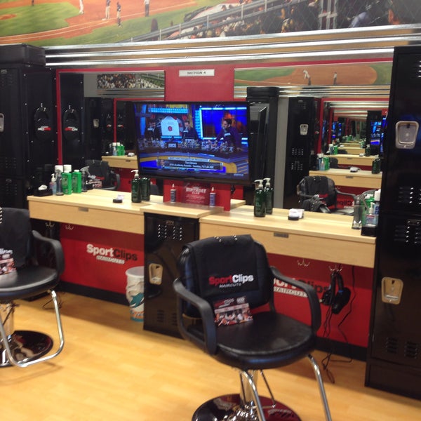 Sport Clips Haircuts of Bradenton Bradenton, FL