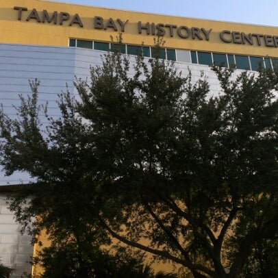 Das Foto wurde bei Tampa Bay History Center von Lexie T. am 10/11/2012 aufgenommen