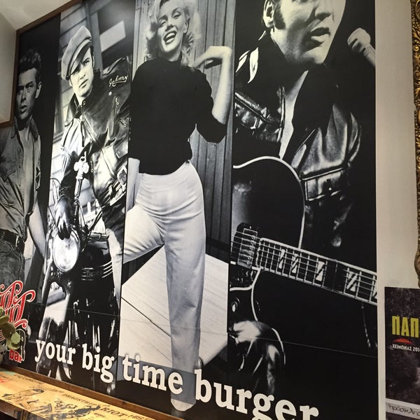 Photo taken at Hot Hot Burger Bar by maria s. on 3/20/2015