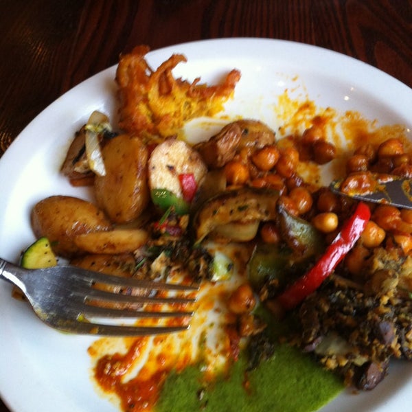 Chutneys 124 Drummond St.