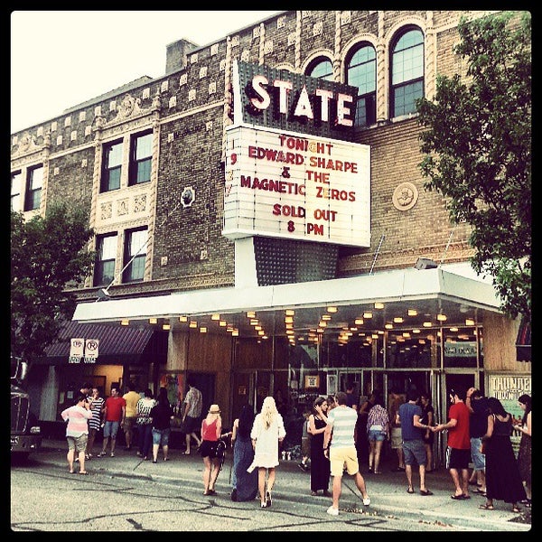 Photo taken at Kalamazoo State Theatre by White W. on 6/25/2013