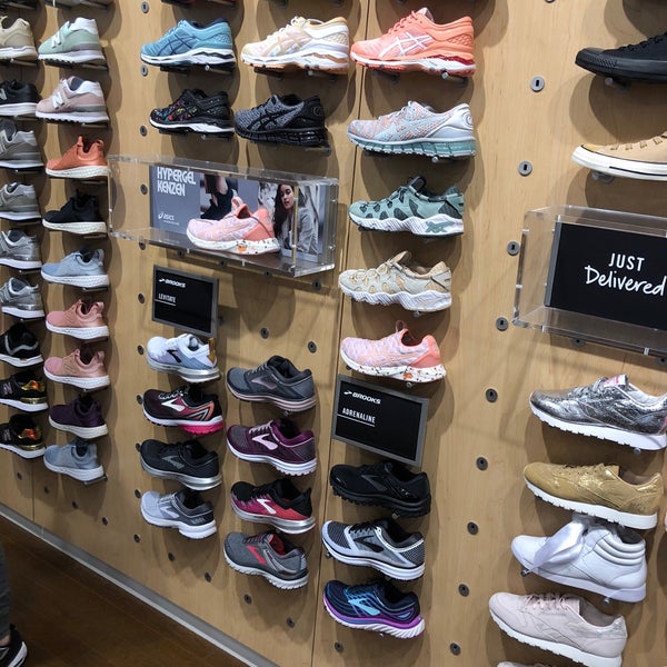 cheap shoes in foot locker
