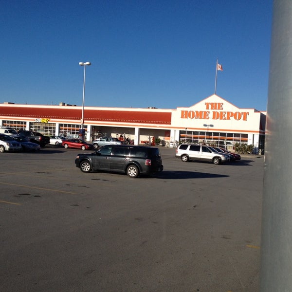Fotos em The Home Depot Fairview Facer St. Catharines, ON