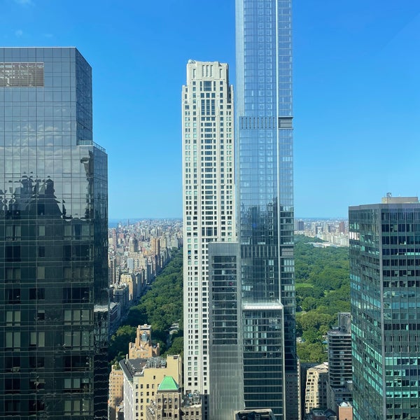 รูปภาพถ่ายที่ Residence Inn by Marriott New York Manhattan/Central Park โดย Yian เมื่อ 7/11/2022