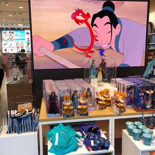 Photo taken at Disney Store by SeeSo🕊 on 6/21/2019