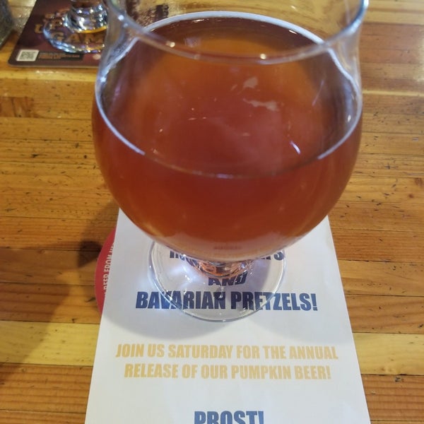 Photo taken at Scottsdale Beer Company by David R. on 9/28/2019
