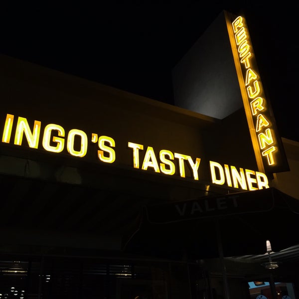 Foto diambil di Ingo&#39;s Tasty Diner oleh Ingo&#39;s Tasty Diner pada 4/22/2015