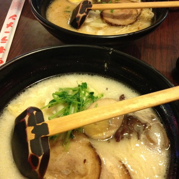 Чон рамeн ул ленина 14 фото Foto di Рамен-клаб Restoran Ramen di Moscow
