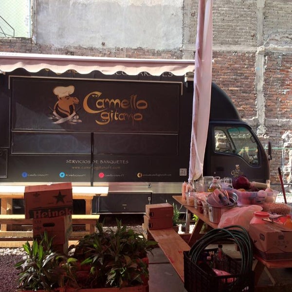Foto diambil di Camello Gitano FT oleh Camello Gitano FT pada 6/27/2015