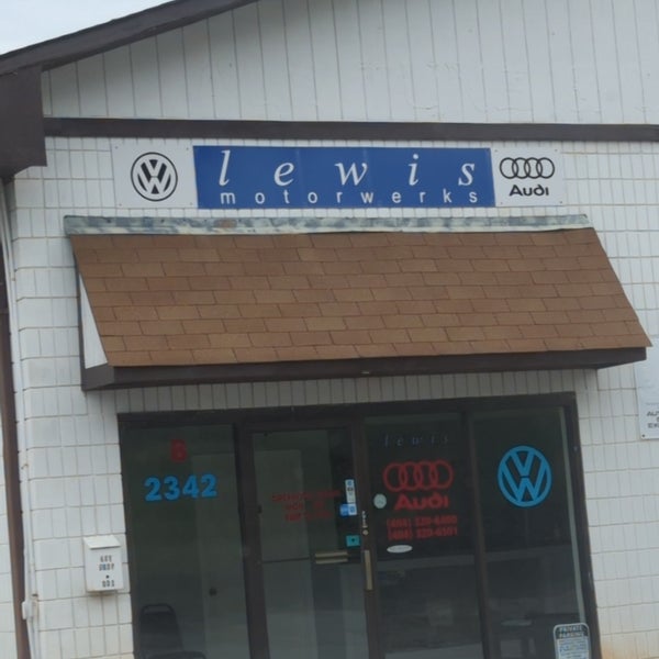 Lewis Motorwerks Automotive Repair Shop in Decatur