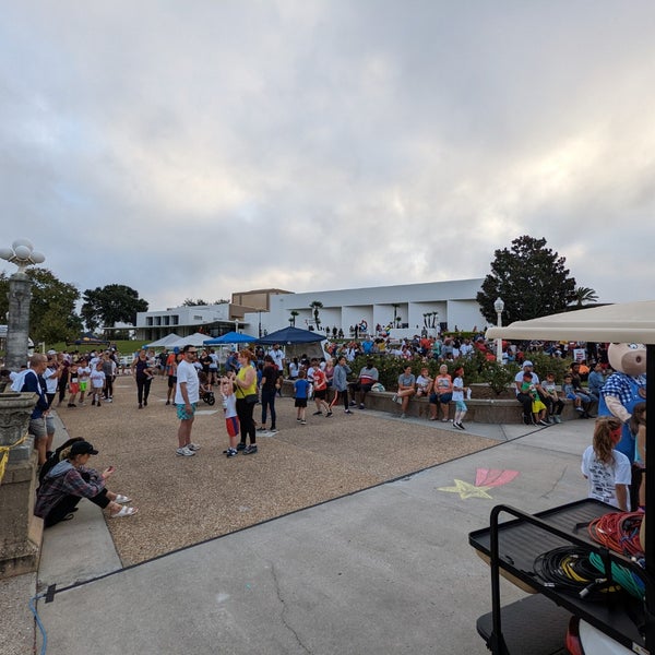 Hollis Gardens 12 tips