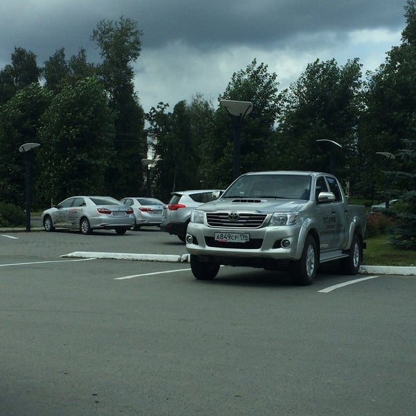 Foto tirada no(a) Тойота Центр Екатеринбург Восток por Stella em 7/6/2015